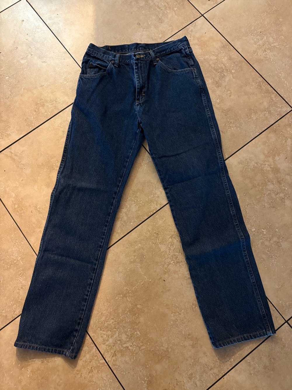 Wrangler Men's Dark Blue Straight Jeans